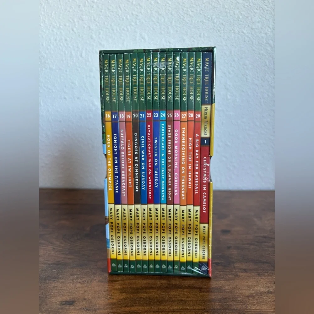 Magic Tree House Book Collection - Picture 4 of 4